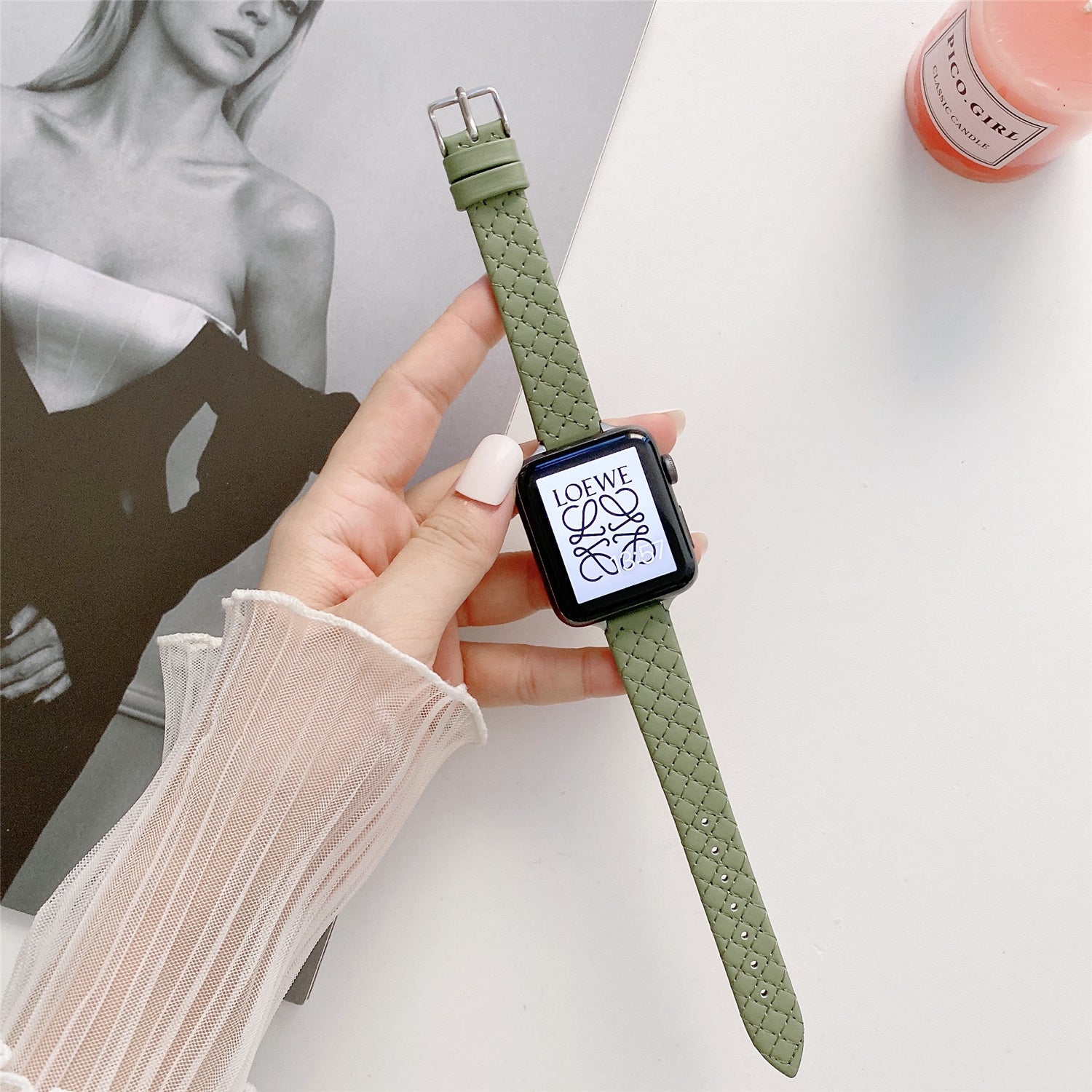 For Apple Watch Series 9 8 7 41mm / 6 5 4 SE (2023) SE (2022) SE 40mm / 3 2 1 38mm Watch Band PU Leather Strap - Brown For Apple Watch Series 9 8 7 41mm / 6 5 4 SE (2023) SE (2022) SE 40mm / 3 2 1 38mm Watch Band PU Leather Strap - Brown